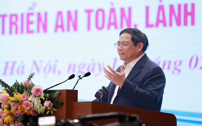 Thủ tướng Phạm Minh Chính: Các chủ thể cùng vào cuộc tháo gỡ khó khăn, thúc đẩy phát triển thị trường bất động sản - Ảnh 3.