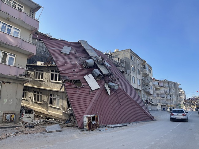 Những hậu quả tàn khốc sau động đất tại Thổ Nhĩ Kỳ và Syria - Ảnh 1.