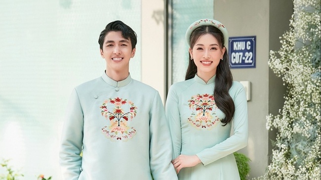 Hoa hậu Phạm Hương và loạt sao Việt được chồng tặng biệt thự sang trọng - Ảnh 9.