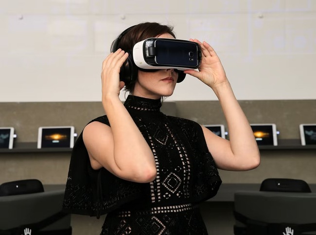 Không phải VR, AR, Samsung công bố đặt niềm tin vào ER - công nghệ này là gì vậy? - Ảnh 5.