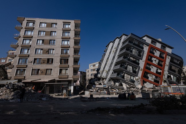 Động đất tại Thổ Nhĩ Kỳ và Syria: Có thêm thương vong trong trận động đất mới tại biên giới giữa 2 nước - Ảnh 4.
