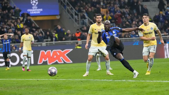 Lukaku ghi bàn ở cuối giờ, Inter chiếm lợi thế trước Porto - Ảnh 4.