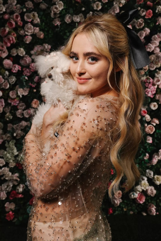 kathryn-newton-4-16771157359391444350852.jpg