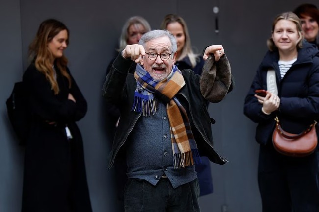 Giải Thành tựu trọn đời tại LHP Berlin 2023 - Steven Spielberg: 'Tôi không biết sẽ làm gì tiếp theo' - Ảnh 3.