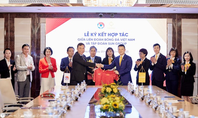 VFF ký kết hợp tác với Tập đoàn Sun Group - Ảnh 1.