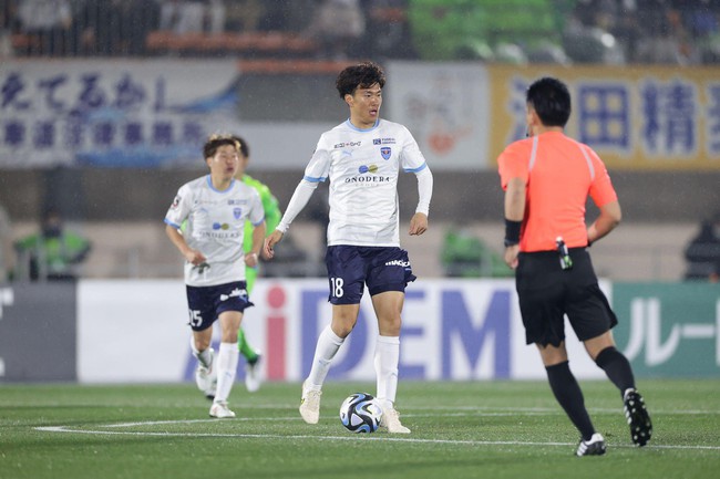 Vắng Công Phượng, Yokohama thi đấu chật vật trước Shonan Bellmare, vẫn chưa thắng tại J-League - Ảnh 3.