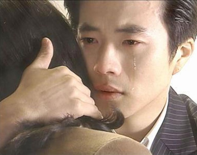 (TIN CN) Kwon Sang Woo: ‘Ông hoàng nước mắt’ vẫn đam mê đóng phim ở tuổi 46 - Ảnh 3.