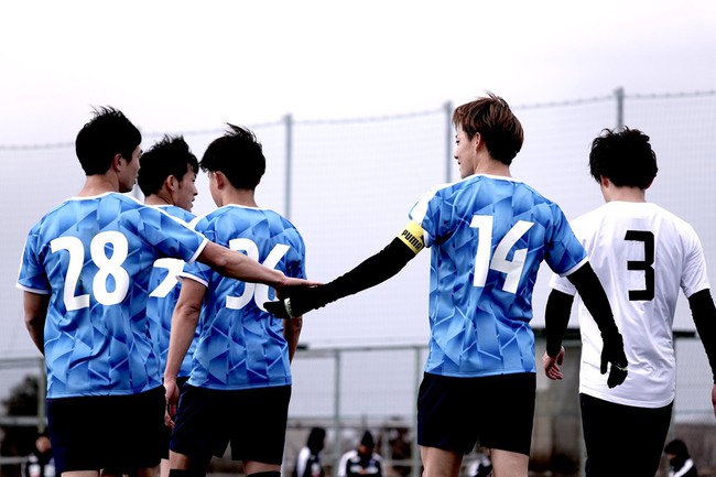 Công Phượng bất ngờ ra sân giúp Yokohama FC thoát thua trong trận cầu có 6 bàn thắng - Ảnh 3.