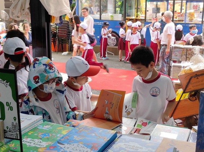 Thành phố Hồ Chí Minh hướng tới mục tiêu trở thành Thủ đô sách Thế giới - Ảnh 2.