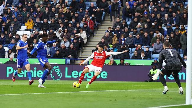 Kết quả bóng đá Leicester 0–1 Arsenal: 'Pháo thủ' xây chắc ngôi đầu - Ảnh 2.