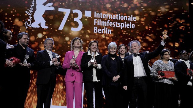 Liên hoan phim Berlin: Phim tài liệu “On the Adamant” đoạt giải Gấu Vàng - Ảnh 1.
