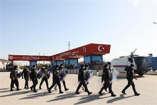 Thổ Nhĩ Kỳ khẳng định không có nguy cơ an ninh đối với người nước ngoài - Ảnh 1.