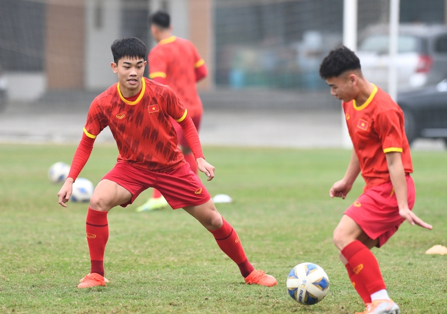U20 Việt Nam chờ sao V.League, tập trung nhồi thể lực cho giải châu Á - Ảnh 3.