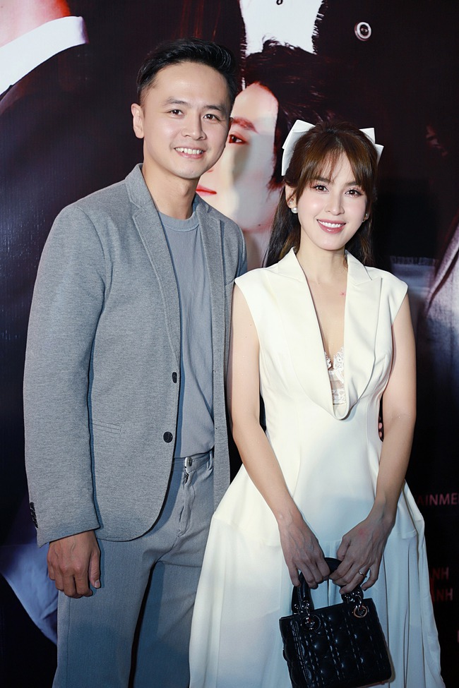 Cặp đôi Hồng Thanh - DJ Mie cực kỳ tình tứ đi xem phim giữa tin đồn chia tay - Ảnh 33.