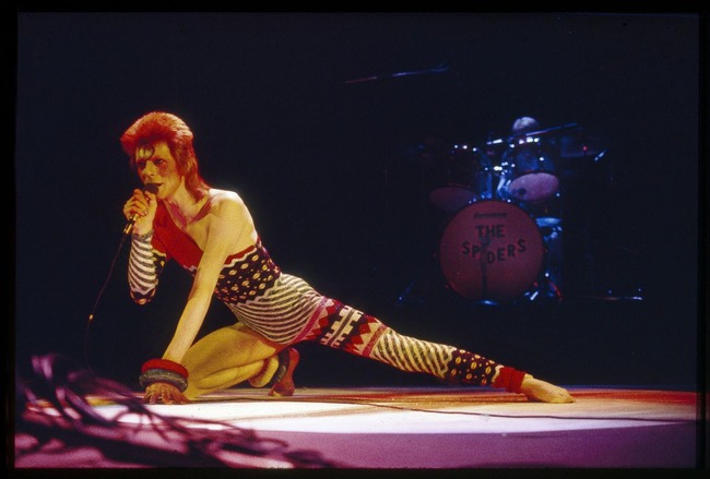 Ca khúc 'Life on Mars?' của David Bowie: Mang người nghe tới một thế giới khác - Ảnh 3.