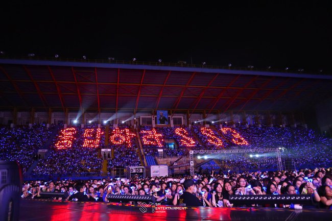 Super Show của Super Junior trở lại Việt Nam sau 10 năm: cả bầu trời thanh xuân ùa về, fan bỏ tiền tỉ chào mừng thần tượng! - Ảnh 3.