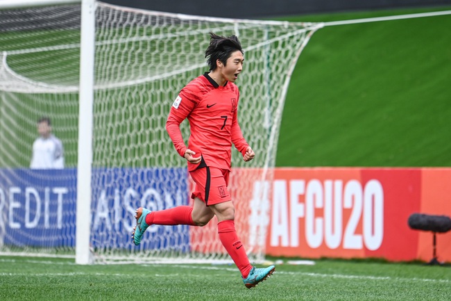 Ôm tham vọng dự World Cup, U20 Trung Quốc tan vỡ sau màn ‘tra tấn’ thể lực của U20 Hàn Quốc - Ảnh 4.