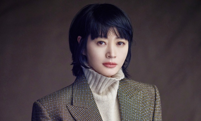 Kim Hye Soo: Độc thân ở tuổi 53, quyết không kết hôn vì mẹ ruột - Ảnh 5.