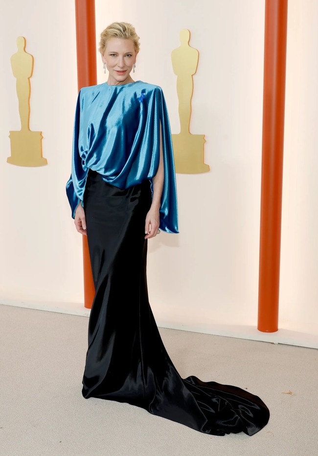 Thảm đỏ lễ trao giải Oscar 2023: Phạm Băng Băng lộng lẫy như 'bà hoàng' lấn át các mỹ nhân Hollywood, sao gốc Việt gây ấn tượng - Ảnh 16.