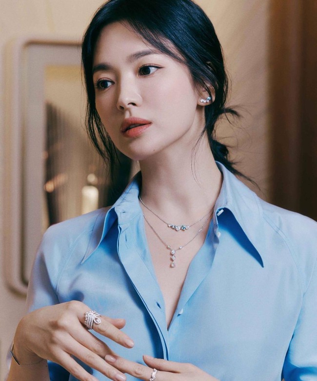 BXH nữ diễn viên Hàn được yêu thích nhất tại nước ngoài năm 2023: Bị chê hết thời nhưng Song Hye Kyo đánh bại loạt ngôi sao để giữ vị trí đầu tiên  - Ảnh 1.
