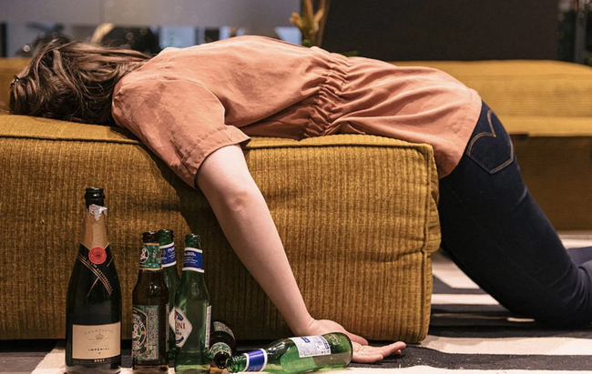 Nhóm chuyên gia Mĩ phát hiện hormone giúp tỉnh rượu nhanh gấp đôi bình thường, giúp giảm tối đa tai nạn từ rượu mà ra - Ảnh 2.