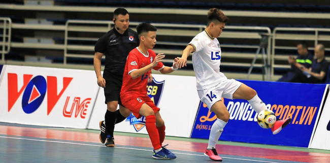 Futsal báo tín hiệu mừng ngày trở lại - Ảnh 4.