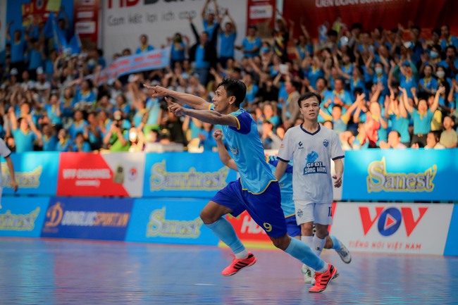 Futsal báo tín hiệu mừng ngày trở lại - Ảnh 1.