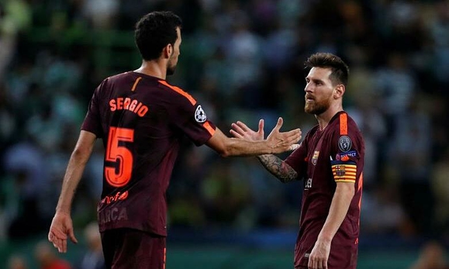Barca đề nghị Busquets hợp đồng mới ở tuổi 34, CĐV hỏi 'Thế Messi thì sao?' - Ảnh 3.
