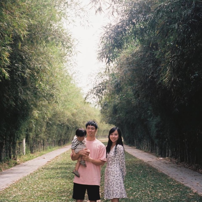 Tiểu thư Sài thành làm vợ “Messi Việt Nam”: Luôn toát lên phong thái giàu giản dị, hôn nhân êm ấm không phô trương - Ảnh 8.
