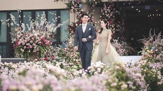 Loạt khoảnh khắc 'đắt giá' trong hôn lễ của Hyun Bin - Son Ye Jin được 'đào mộ', netizen liền nói 'thế này sao mà ly hôn được' - Ảnh 4.