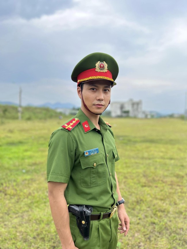 Một năm 'đột biến' của 'soái ca màn ảnh Việt' - Ảnh 1.