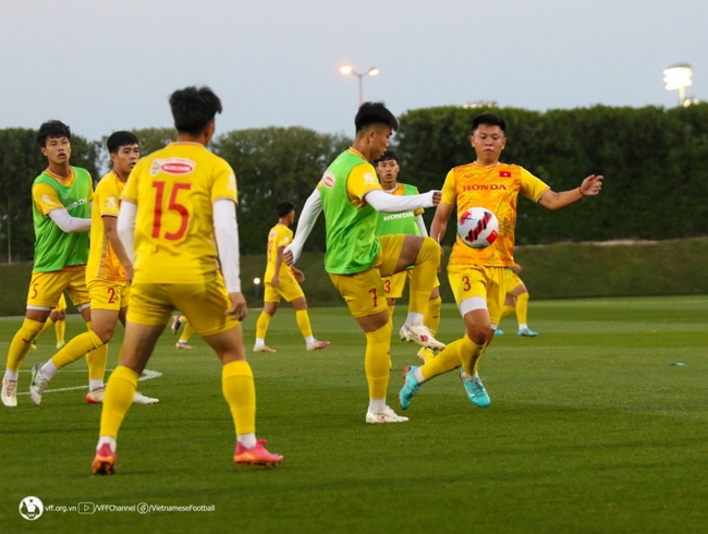 U23 Việt Nam tập luyện chuẩn bị cho Doha Cup