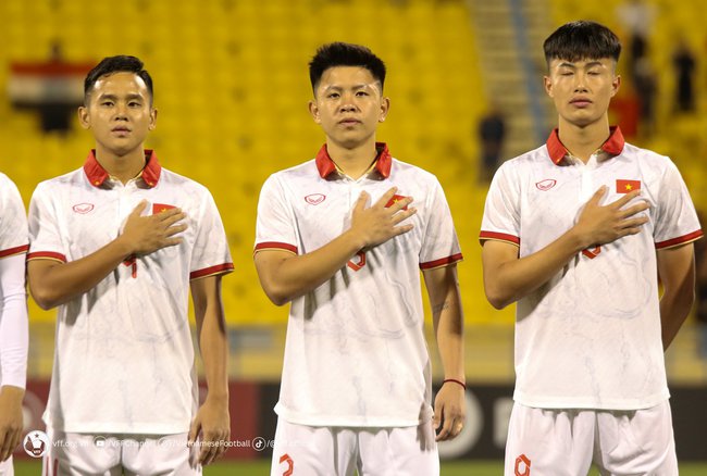 Bóng đá Việt Nam ngày 23/3: 2 cầu thủ U23 Việt Nam bị treo giò 1 trận - Ảnh 1.