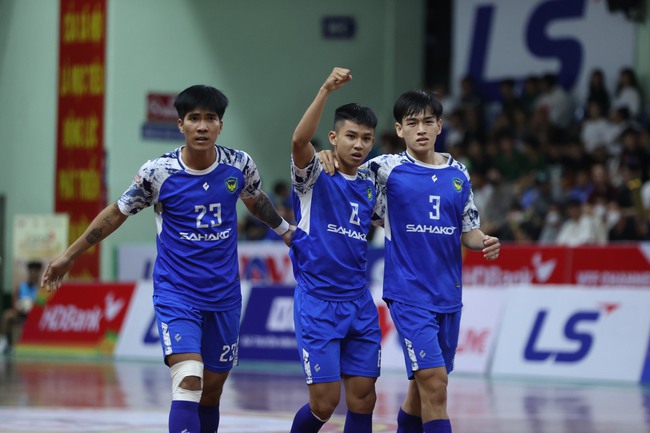 Giải futsal HDBank VĐQG 2023: Sahako buộc Thái Sơn Nam đánh rơi chiến thắng - Ảnh 1.