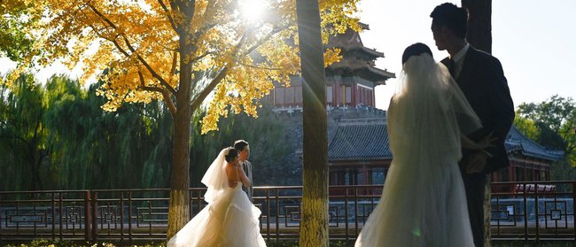 'Giá cô dâu trên trời', một thành phố ở Trung Quốc đưa ra giải pháp giúp các nam thanh niên 'hết ế' - Ảnh 1.