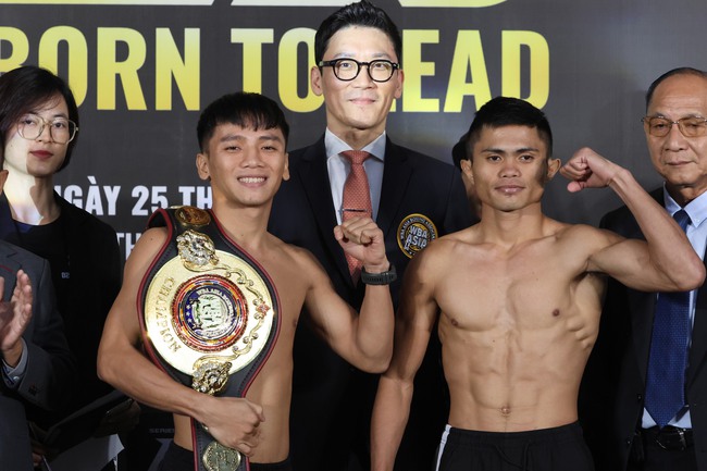 &quot;Nam Vương&quot; boxing Trương Đình Hoàng sẵn sàng tranh đai WBA châu Á với võ sĩ số 1 Hàn Quốc - Ảnh 2.