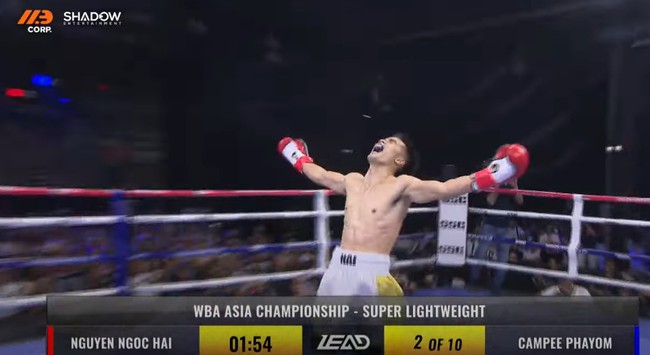 Thắng tuyệt đối võ sĩ Thái Lan sau cơn mưa đòn, Ngọc Hải khóc như mưa khi vô địch WBA Nam Á - Ảnh 3.