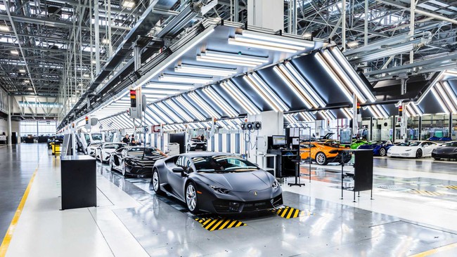 Nơi sản sinh siêu xe Lamborghini đã thay đổi ra sao sau 60 năm? - Ảnh 3.