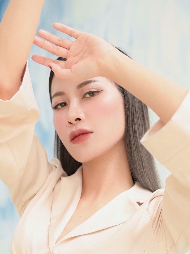 Sao Mai Quỳnh Anh dấn thân nhạc nhẹ với album '19xx' - Ảnh 2.