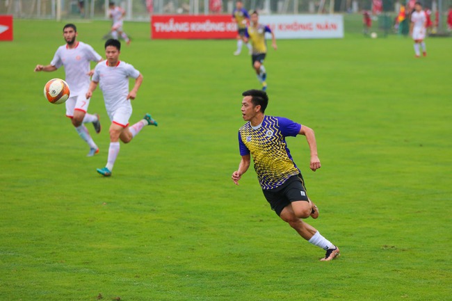 Bóng đá Việt Nam ngày 27/3: U23 Việt Nam cần đá tốt 60 phút ở trận đấu Kyrgysztan - Ảnh 3.