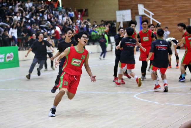 Tranh cãi: Đương kim vô địch giải bóng rổ học sinh TP Hà Nội bị loại trước khi trận đấu diễn ra vì lý do đáng tiếc - Ảnh 1.