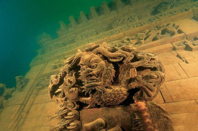 Bí ẩn &quot;Atlantis phương Đông&quot; ngàn năm tuổi: Chìm sâu khi xây thuỷ điện rồi bị lãng quên hơn 40 năm  - Ảnh 1.