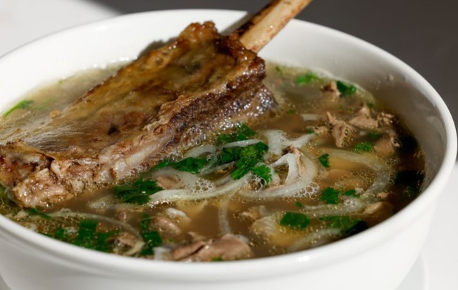 Phở Việt khiến thành phố ở Texas trở nên thu hút nhờ "bản giao hưởng mùi hương" - Ảnh 1. Phở Việt khiến thành phố ở Texas trở nên thu hút nhờ "bản giao hưởng mùi hương" - Ảnh 1.