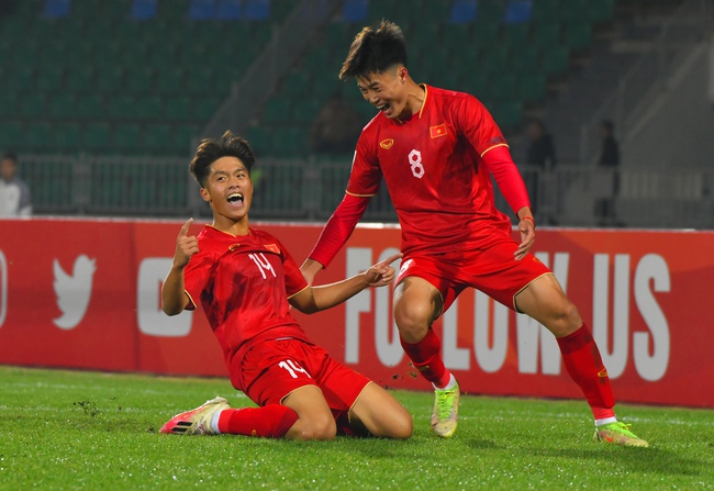 Đoạt lấy ngôi đầu bảng, U20 Việt Nam vẫn phải dè chừng điều luật xếp hạng của AFC - Ảnh 2.