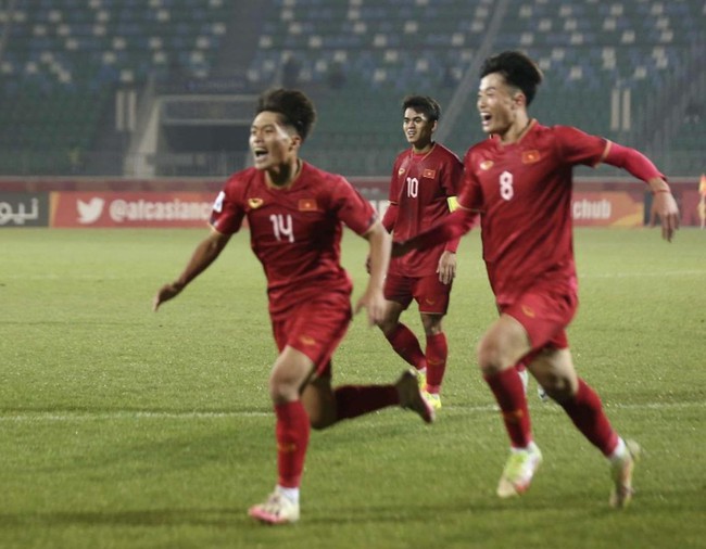 HLV Hoàng Anh Tuấn vẫn rất &quot;son&quot; với U20 Việt Nam - Ảnh 1.