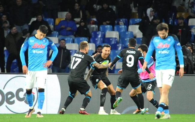 Napoli thất thủ trên sân nhà: Quyền được thua trận - Ảnh 1.