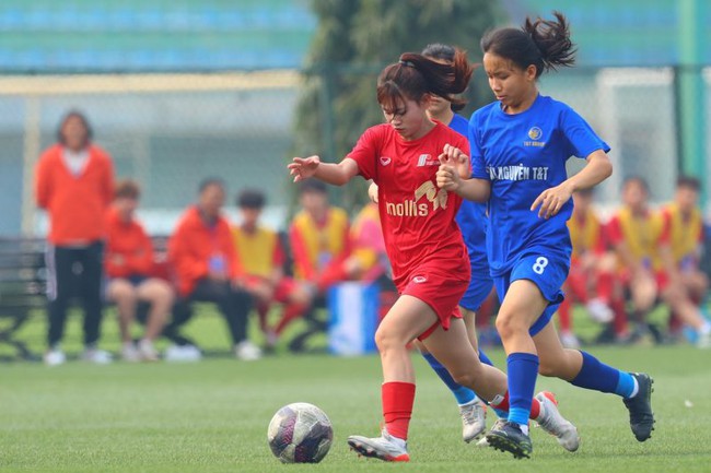 Phong Phú Hà Nam bất ngờ lên ngôi ở giải U16 - Ảnh 2.