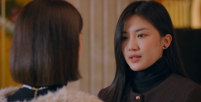 'Đừng nói khi yêu': Lộ cảnh 'Anna' Trang trở lại, Linh tái mặt khi biết toàn bộ sự thật về bạn thân  - Ảnh 2.