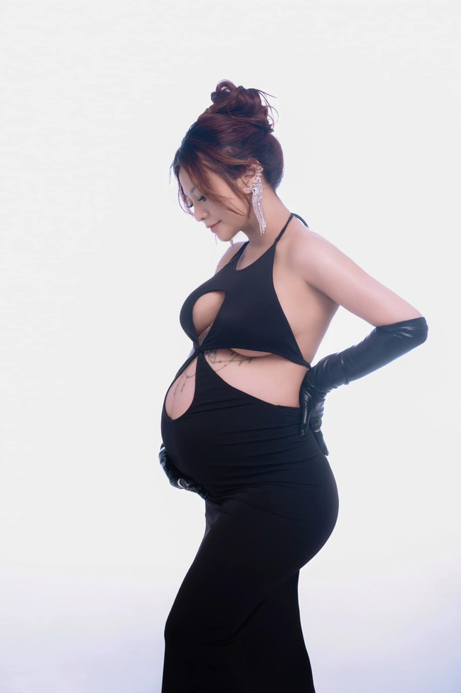 Từng nói không muốn sinh con, nữ ca sĩ Vbiz bất ngờ xác nhận đã mang thai nhóc tỳ đầu lòng  - Ảnh 3.
