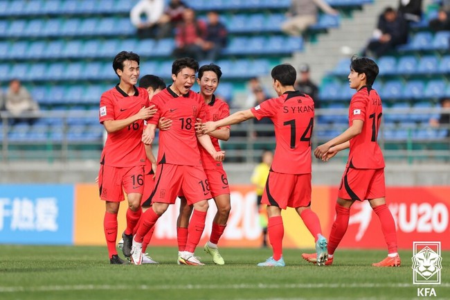 Link trực tiếp bóng đá U20 Hàn Quốc vs U20 Tajikistan (19h00, 8/3), VCK U20 châu Á - Ảnh 3.